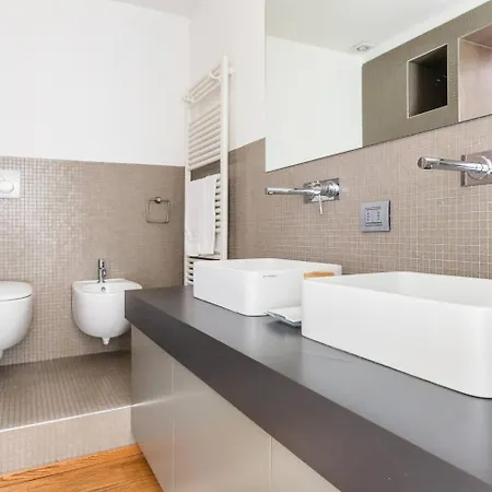 公寓 科莫斯威特科莫酒店