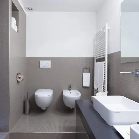 科莫斯威特科莫酒店 * 科莫