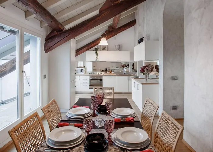 Sweet Apartment